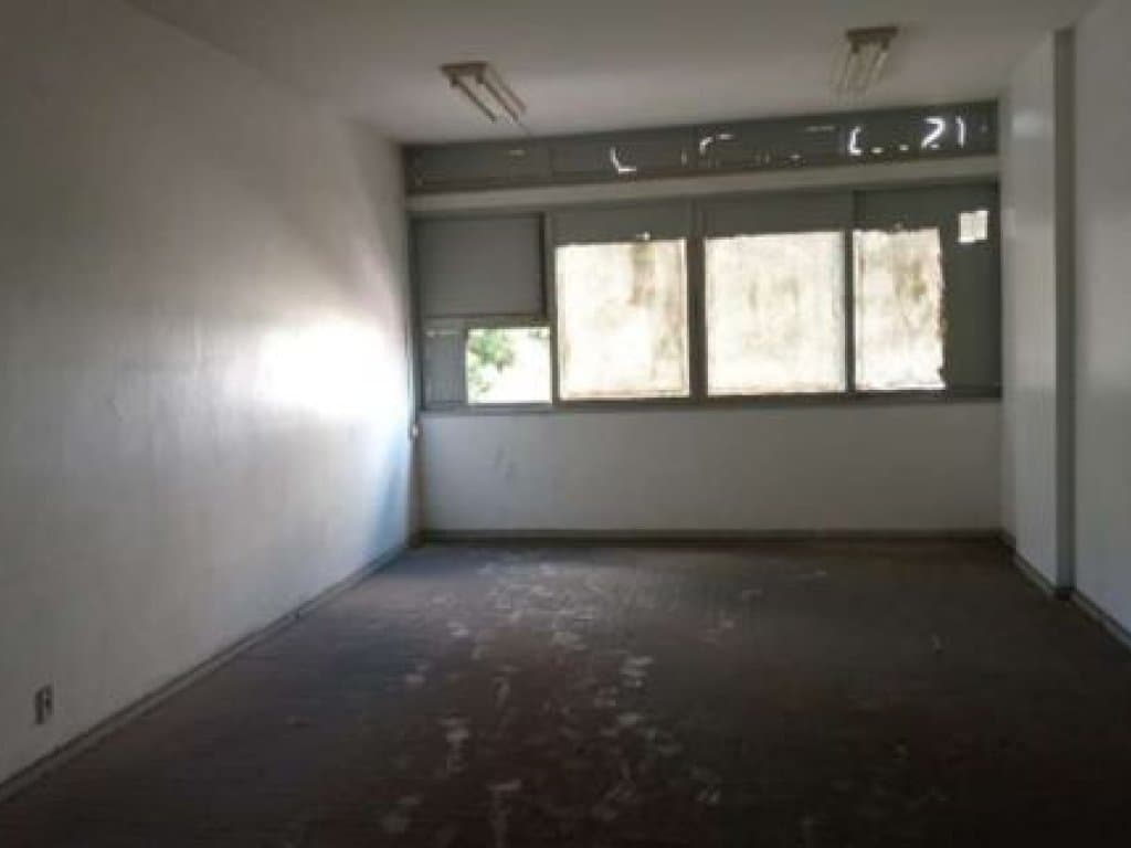 Foto 32 de 35: Comercial em leilão em Niterói - RJ — Edifício Comercial 3.161 m² - Centro - Niterói - RJ