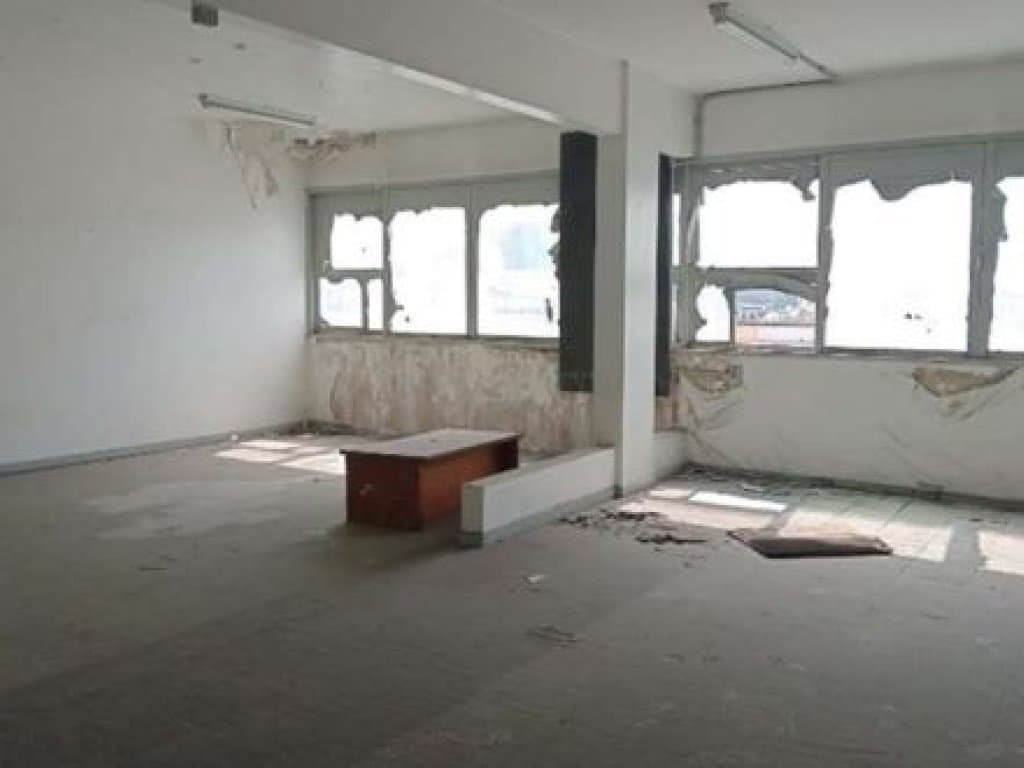 Foto 9 de 35: Comercial em leilão em Niterói - RJ — Edifício Comercial 3.161 m² - Centro - Niterói - RJ