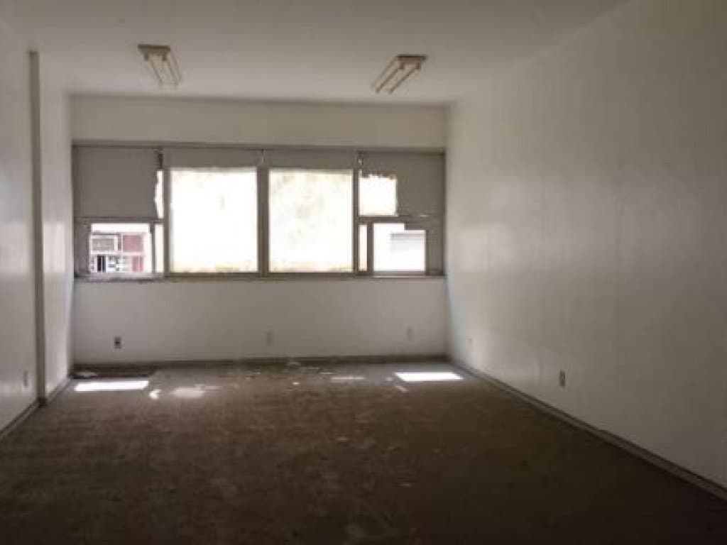 Foto 22 de 35: Comercial em leilão em Niterói - RJ — Edifício Comercial 3.161 m² - Centro - Niterói - RJ