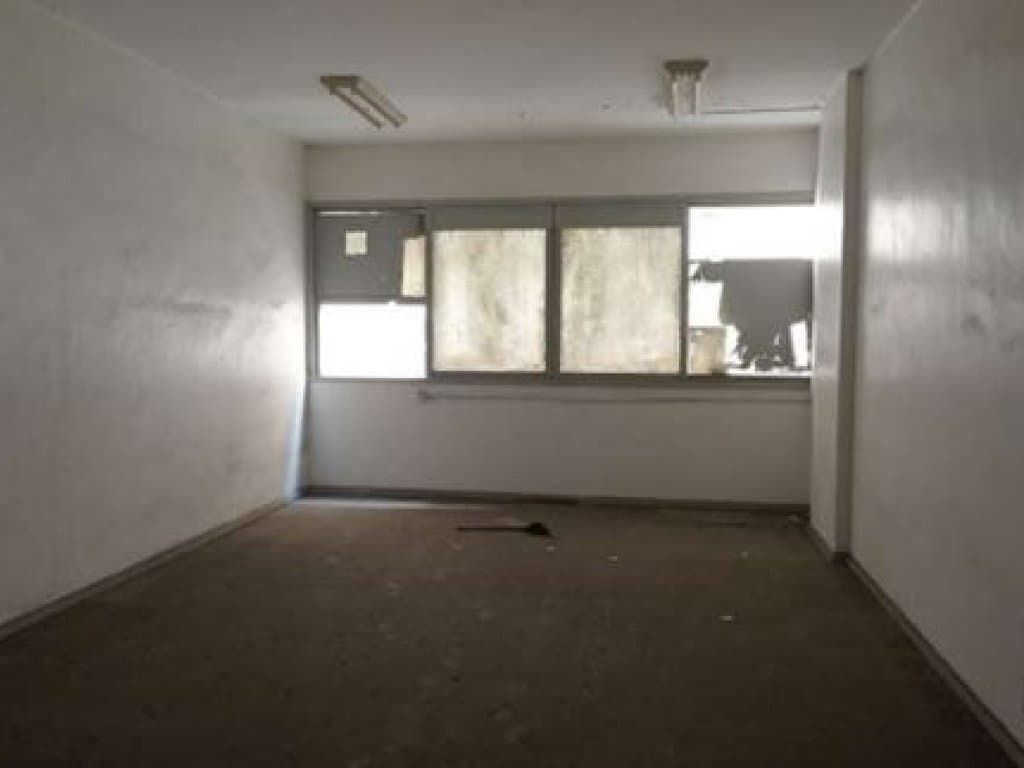 Foto 29 de 35: Comercial em leilão em Niterói - RJ — Edifício Comercial 3.161 m² - Centro - Niterói - RJ
