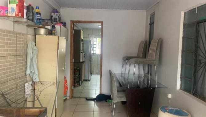 Foto 6 de 13: Casa em leilão em Campo Mourão - PR — Casa, Padrão, 1 Vaga(S) de Garagem