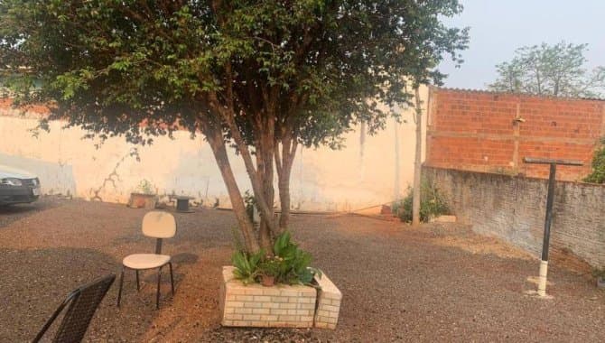 Foto 8 de 13: Casa em leilão em Campo Mourão - PR — Casa, Padrão, 1 Vaga(S) de Garagem