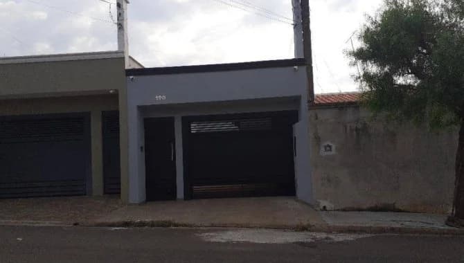 Foto 1 de 28: Casa em leilão em Birigui - SP — Casa, Padrão, 1 Vaga(S) de Garagem