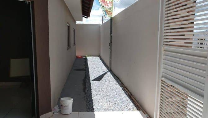 Foto 6 de 21: Casa em leilão em Luziânia - GO — Casa, Padrão, 1 Vaga(S) de Garagem