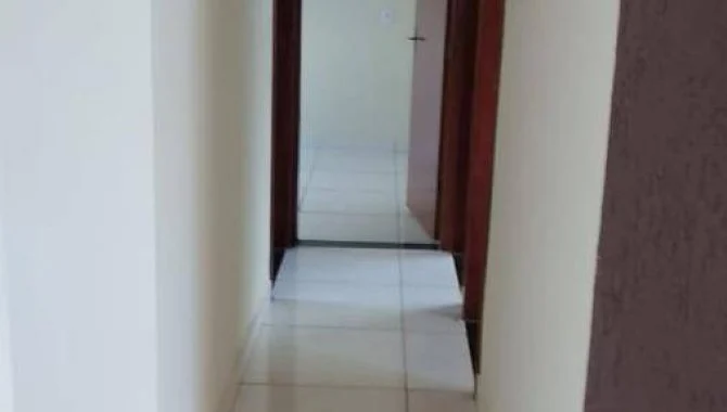 Foto 9 de 21: Casa em leilão em Luziânia - GO — Casa, Padrão, 1 Vaga(S) de Garagem