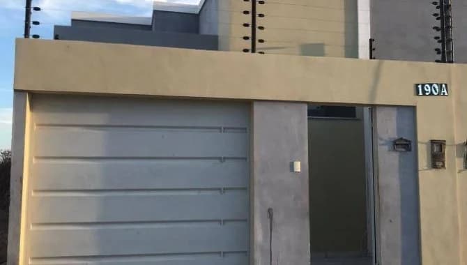 Casa em leilão em Petrolina - PE — Casa 69 m² - Dom Avelar - Petrolina - PE
