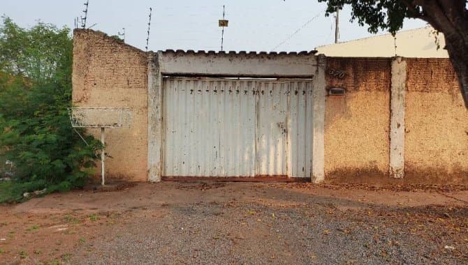 Foto 1 de 7: Casa em leilão em Corumbá - MS — Casa, Padrão, 1 Vaga(S) de Garagem