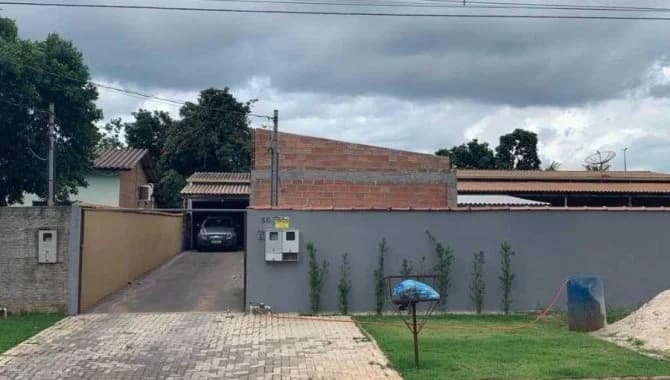 Foto 11 de 24: Casa em leilão em Canarana - MT — Casa, Padrão, 1 Vaga(S) de Garagem