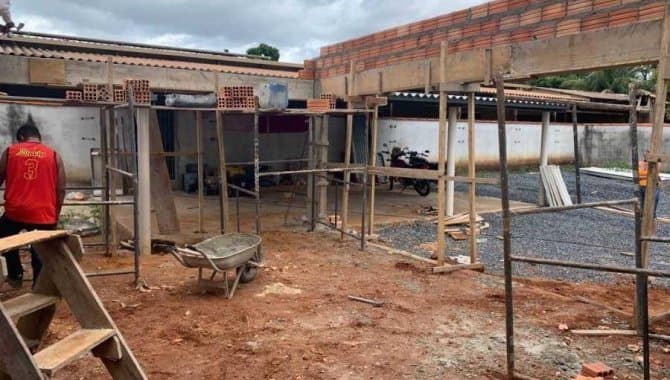 Foto 4 de 24: Casa em leilão em Canarana - MT — Casa, Padrão, 1 Vaga(S) de Garagem