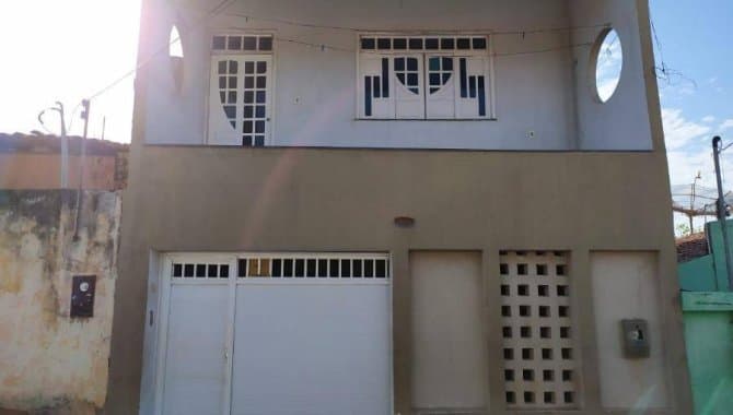 Foto 6 de 17: Casa em leilão em Bacabal - MA — Casa, Padrão, 1 Vaga(S) de Garagem