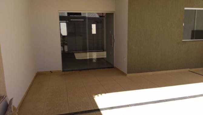 Foto 10 de 15: Casa em leilão em Petrolina - PE — Casa, Padrão, 1 Vaga(S) de Garagem