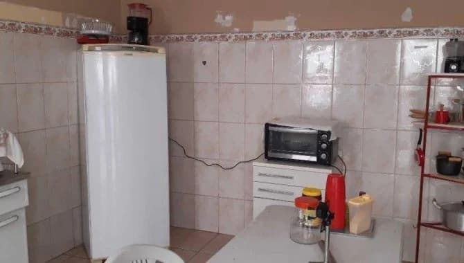 Foto 8 de 15: Casa em leilão em Petrolina - PE — Casa, Padrão, 1 Vaga(S) de Garagem