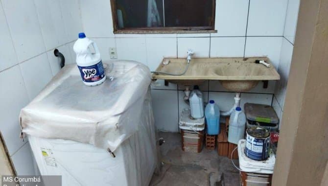 Foto 8 de 15: Casa em leilão em Ladário - MS — Casa, Padrão, 1 Vaga(S) de Garagem