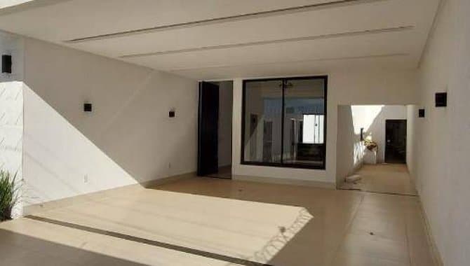 Foto 3 de 16: Casa em leilão em Trindade - GO — Casa, Padrão, 1 Vaga(S) de Garagem