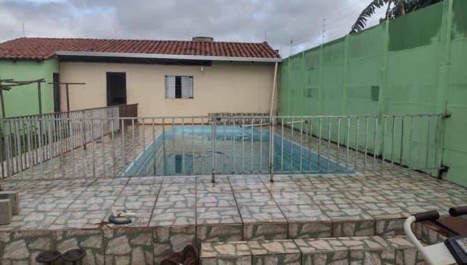 Foto 21 de 27: Casa em leilão em Santa Helena De Goiás - GO — Casa 304 m² - Centro - Santa Helena de Goiás - GO