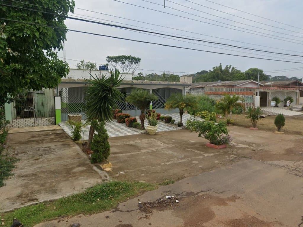 Foto 4 de 4: Casa em leilão em Rio Branco - AC — Casa 240 m² - Jardim Tropical - Rio Branco - AC
