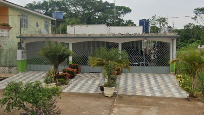 Foto 1 de 4: Casa em leilão em Rio Branco - AC — Casa 240 m² - Jardim Tropical - Rio Branco - AC