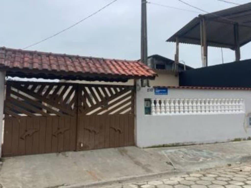 Foto 2 de 2: Casa em leilão em Itanhaém - SP — Casa 75 m² - Itanhaém-SP - Rua Wanderly da Cruz Abbasi, 870, esquina com Rua Sorocaba - Lt. 26 da Qd. "U" - Balneário Campos Elíseos