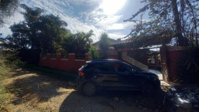 Foto 6 de 21: Casa em leilão em Suzano - SP — Casa, Padrão, 1 Vaga(S) de Garagem