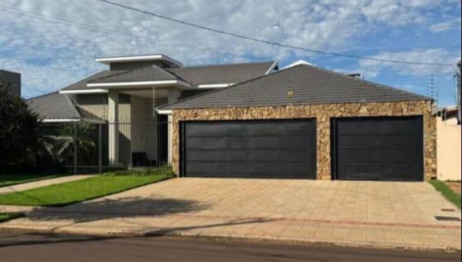 Casa em leilão em Dourados - MS — Casa 834 m² - Vila Planalto - Dourados - MS