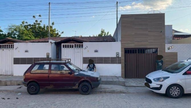 Casa em leilão em Patos - PB — Casa 96 m² - Monte Castelo - Patos - PB