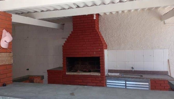 Foto 7 de 17: Casa em leilão em Itanhaém - SP — Casa, Padrão, 0 Vaga(S) de Garagem