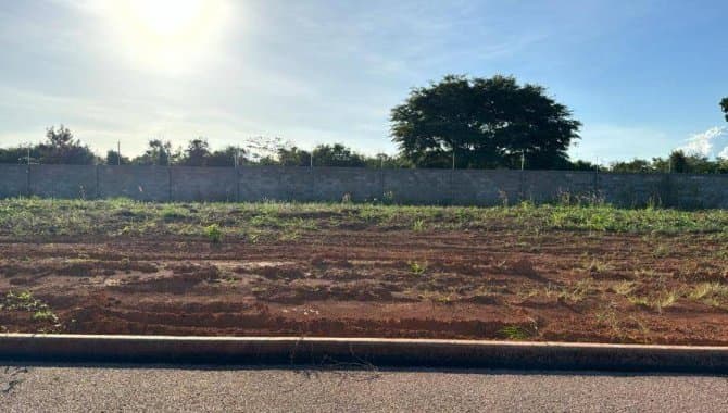 Foto 2 de 22: Terreno em leilão em Sinop - MT — Lote, Padrão, 0 Vaga(S) de Garagem