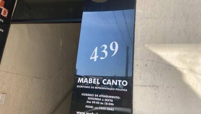 Foto 2 de 10: Comercial em leilão em Ponta Grossa - PR — Sala Comercial 169 m² (Conj. 21) - Centro - Ponta Grossa - PR