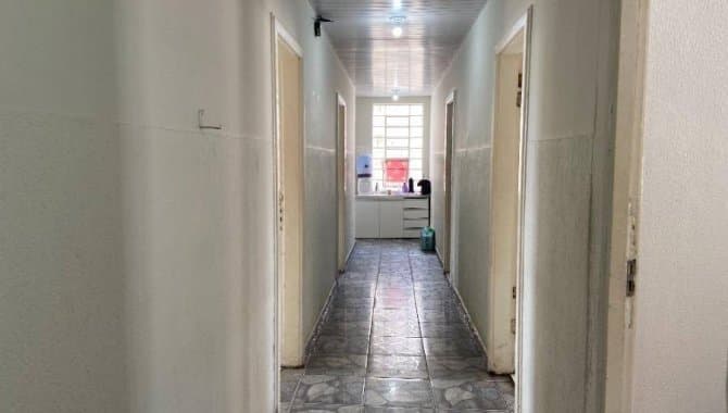 Foto 3 de 10: Comercial em leilão em Ponta Grossa - PR — Sala Comercial 169 m² (Conj. 21) - Centro - Ponta Grossa - PR