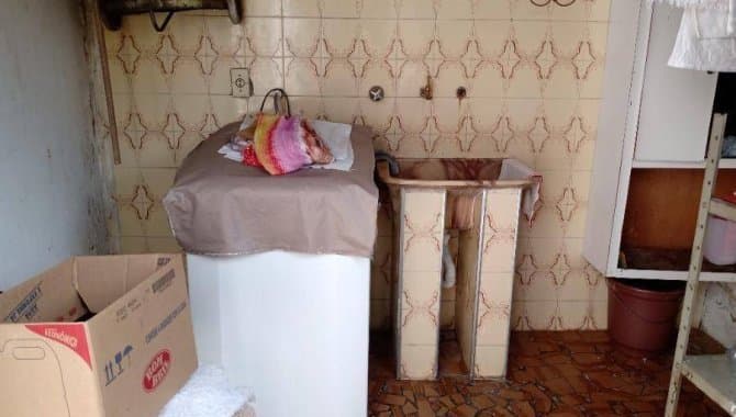 Foto 9 de 10: Casa em leilão em Taubaté - SP — Casa 98 m² - Centro - Taubaté - SP