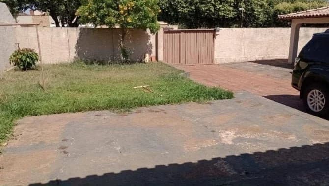 Foto 3 de 5: Casa em leilão em Piacatu - SP — Casa 226 m² - Centro - Piacatu - SP