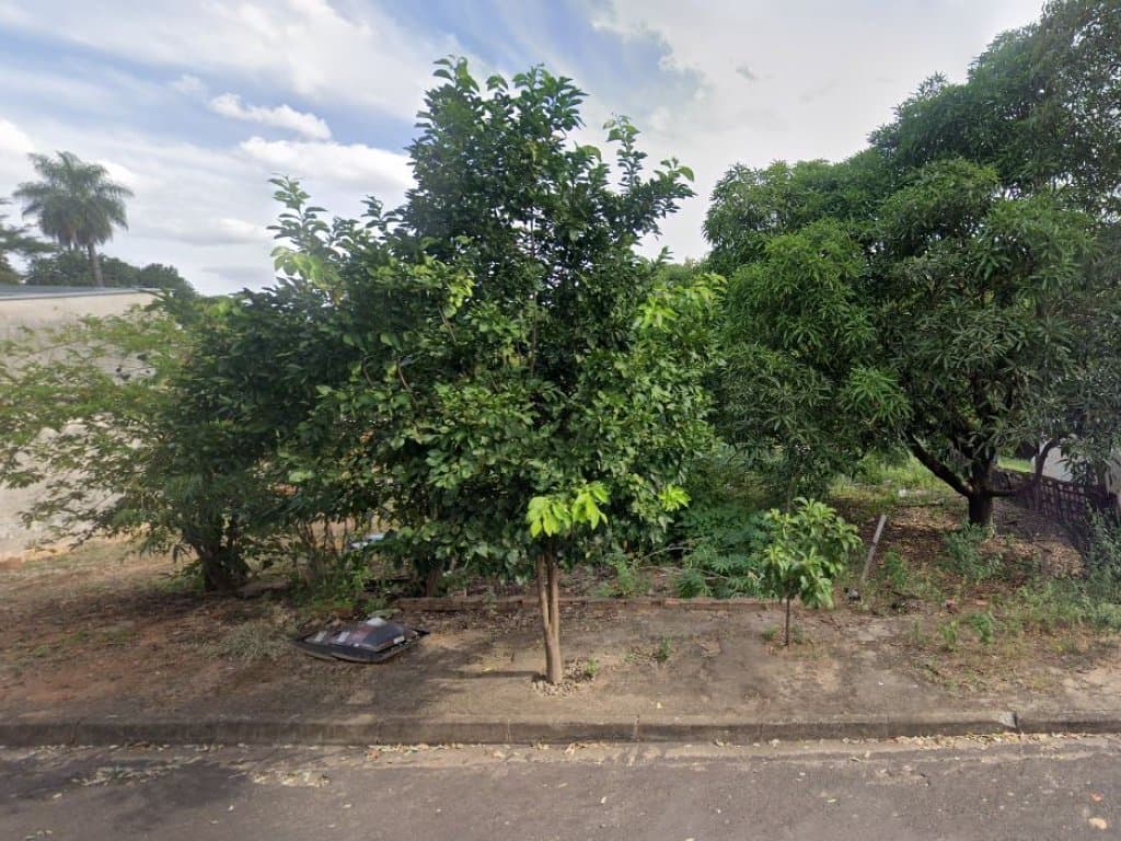 Foto 2 de 9: Casa em leilão em Araçatuba - SP — Chácaras 1.413 m² (área total) - Alvorada - Araçatuba - SP