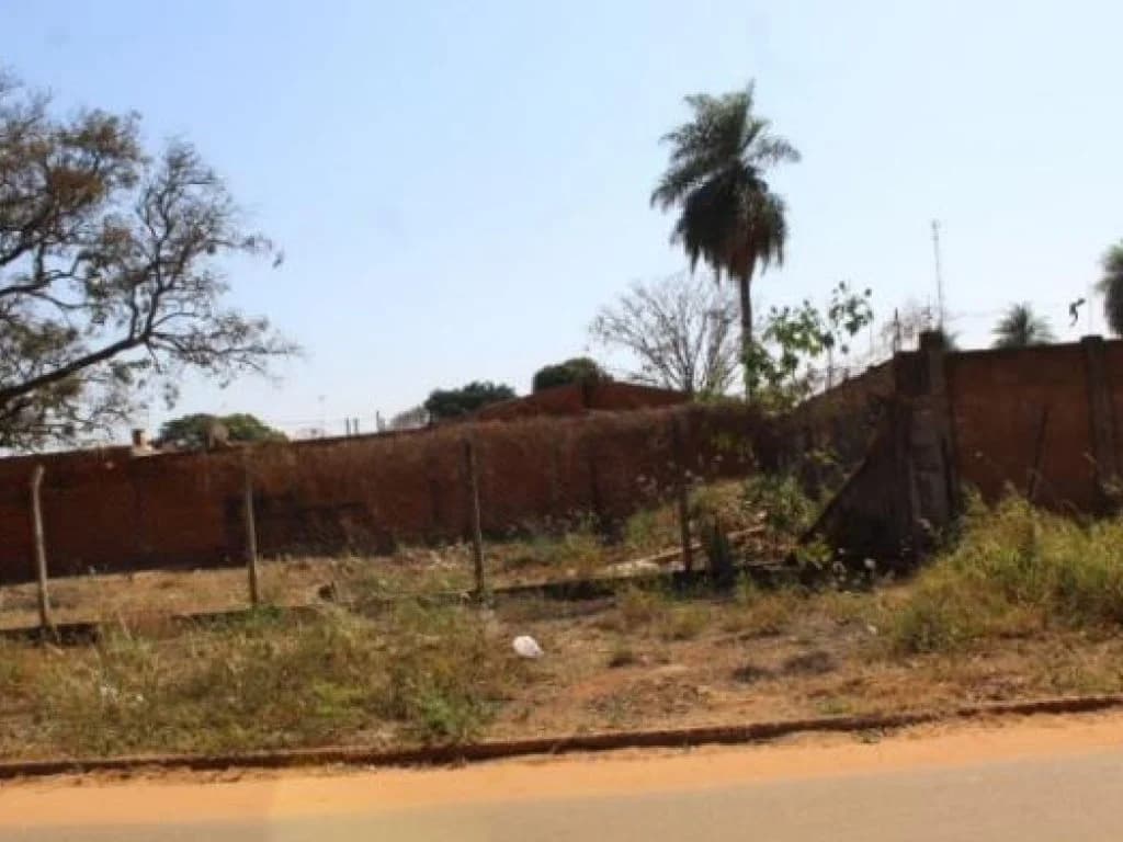 Foto 6 de 7: Terreno em leilão em Araçatuba - SP — Terreno 250 m² (Lt. 12 da Qd N) - Rosele - Araçatuba - SP