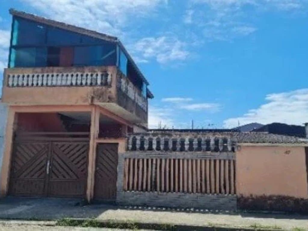 Foto 3 de 3: Casa em leilão em Itanhaém - SP — Casa 98 m² - Jardim Corumbá - Itanhaém - SP