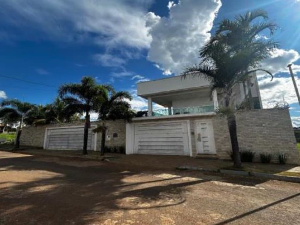 Foto 2 de 2: Casa em leilão em Trindade - GO — Casa 275 m² - Trindade-GO - Rua M-30 - Lt. 29 da Qd. 69 - Residencial Monte Cristo