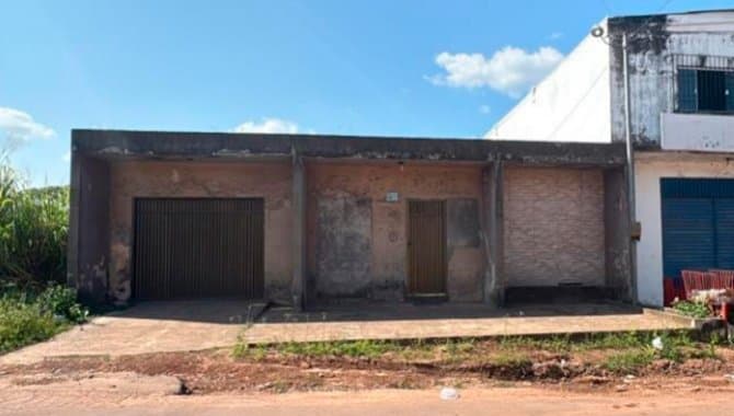 Foto 1 de 2: Casa em leilão em Santa Rita - MA — Casa 69 m² - Santa Rita-MA - Av. General Rivas, 500 - Centro