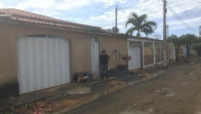Foto 5 de 12: Casa em leilão em Santa Maria Da Vitória - BA — Casa 187 m² - Parque de Exposição - Santa Maria da Vitória - BA