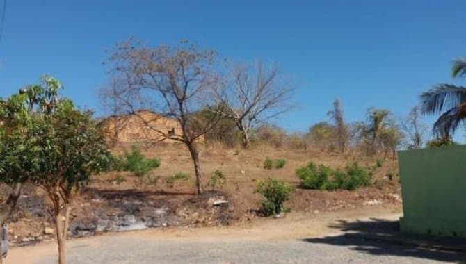 Foto 10 de 12: Casa em leilão em Santa Maria Da Vitória - BA — Casa 187 m² - Parque de Exposição - Santa Maria da Vitória - BA
