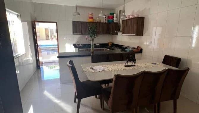 Foto 8 de 19: Casa em leilão em Edéia - GO — Casa 380 m² - Setor Alegrete - Edéia - GO