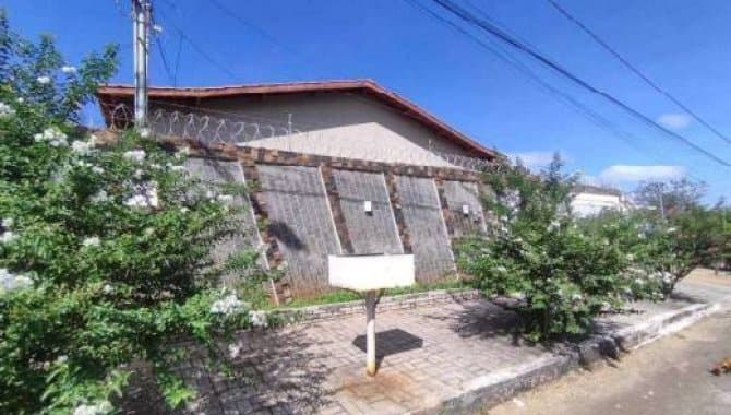 Foto 3 de 19: Casa em leilão em Edéia - GO — Casa 380 m² - Setor Alegrete - Edéia - GO