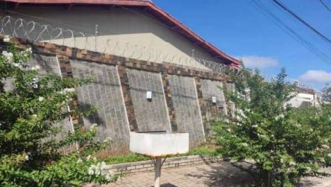 Foto 2 de 19: Casa em leilão em Edéia - GO — Casa 380 m² - Setor Alegrete - Edéia - GO