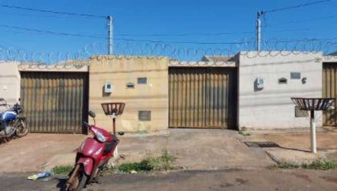 Casa em leilão em Itumbiara - GO — Casa em Condomínio 68 m² (Unid. Z) - Jardim Europa - Itumbiara - GO