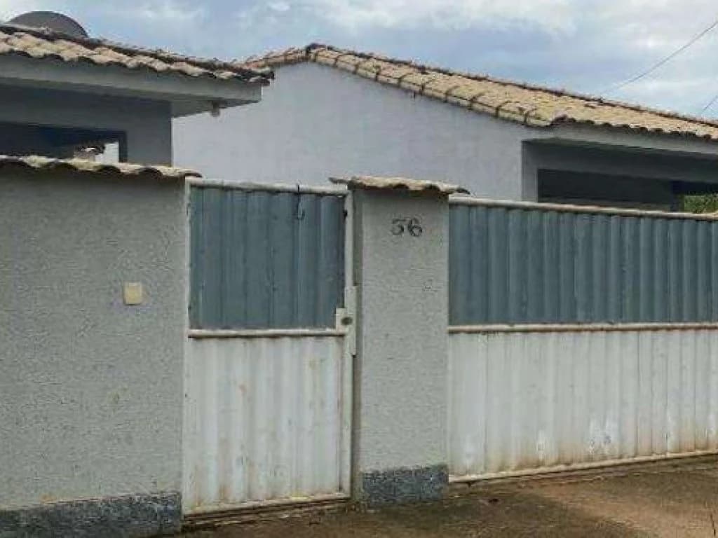 Foto 3 de 4: Casa em leilão em Rio Bonito - RJ — Casa 82 m² - Via Parque - Rio Bonito - RJ