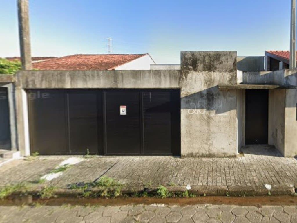 Foto 2 de 5: Casa em leilão em Itanhaém - SP — Parte Ideal (3,33%) de Casa no Litoral com 168 m² - Vila Jacy - Itanhaém - SP