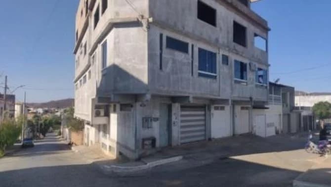 Foto 1 de 4: Terreno em leilão em Porteirinha - MG — Imóvel Residencial 260 m² - Eldorado - Porteirinha - MG