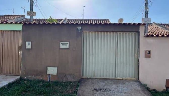 Foto 1 de 2: Casa em leilão em Trindade - GO — Casa 65 m² - Trindade-GO - Av. João Paulo I - Casa 02 - Jardim Imperial II