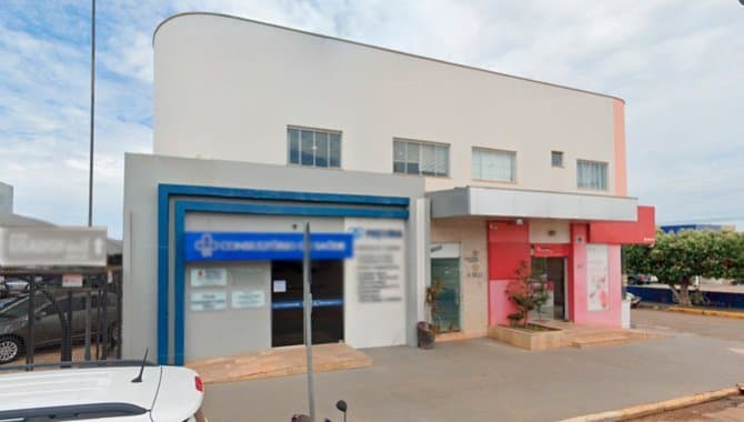 Foto 1 de 6: Comercial em leilão em Mirassol D'oeste - MT — Imóvel Comercial 786 m² - Centro - Mirassol - D Oeste - MT