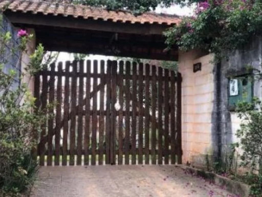 Foto 5 de 5: Casa em leilão em São Roque - SP — Casa 275 m² (área construída) e 3.350 m² (área total) - Carmo - São Roque - SP