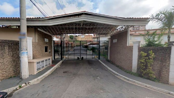 Foto 1 de 2: Casa em leilão em Carapicuíba - SP — Casa em Condomínio 54 m² - Vila Veloso - Carapicuíba - SP