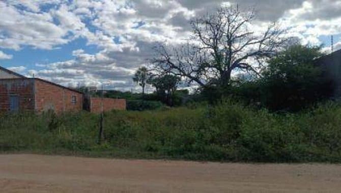 Terreno em leilão em Cajazeiras - PB — Terreno 393 m² (Lt. 01 - Qd. 04) - Dom Zacarias R. de Moura - Cajazeiras - PB